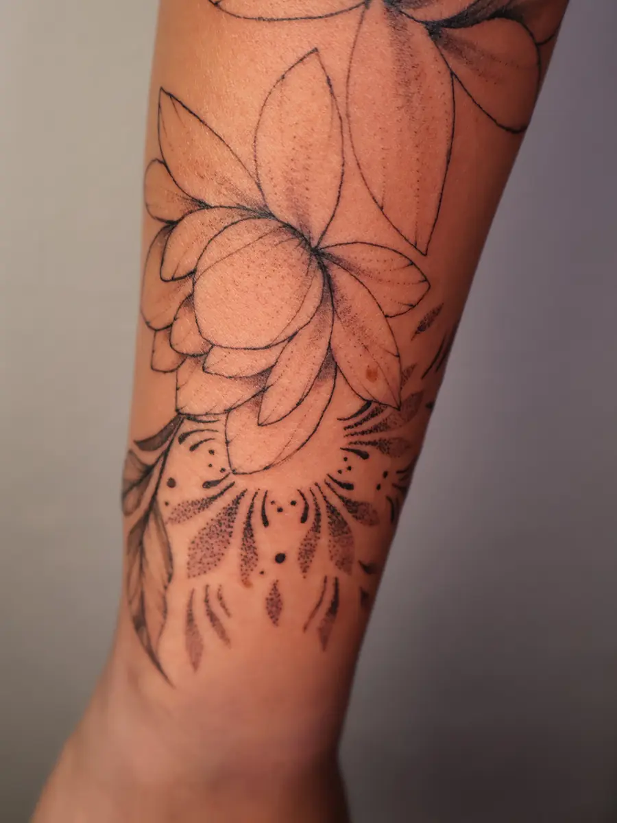 Drache — Fine Line Tattoo, Harmony of Ink Homburg (Saar)